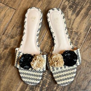 H&M Black and Tan Sandals Casual Slip-On